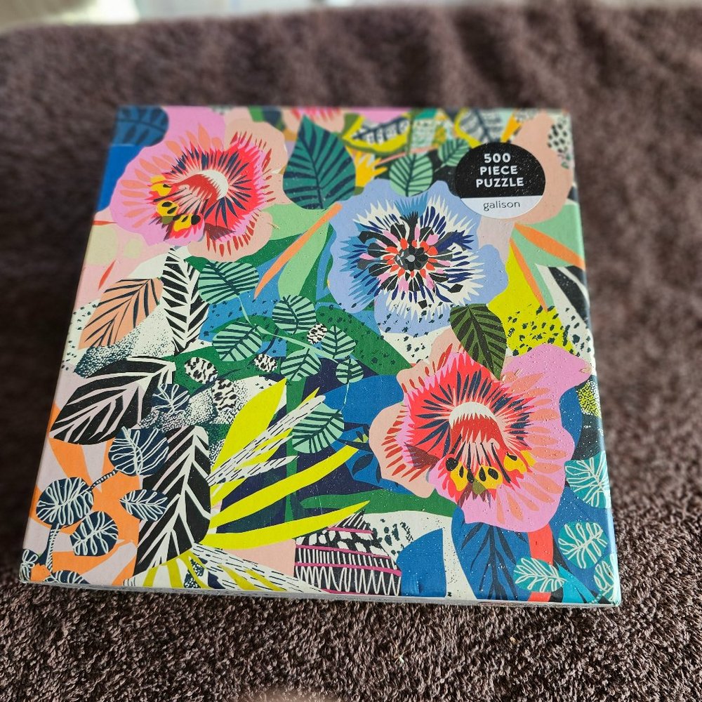 Lost In the garden 500-piece puzzle.